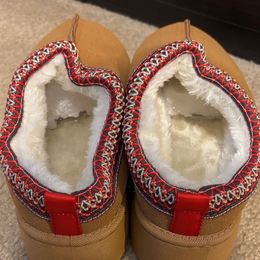 Amazon Tan Faux Fur Platform Suede Ankle Slip-On Slippers Size 42 - Picture 2 of 8